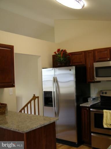 11510 Hampstead Dr, Fredericksburg, VA 22407 - photo 3