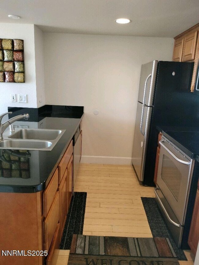 The Belvedere South Tower unit 302, Reno, NV 89503 - photo 5