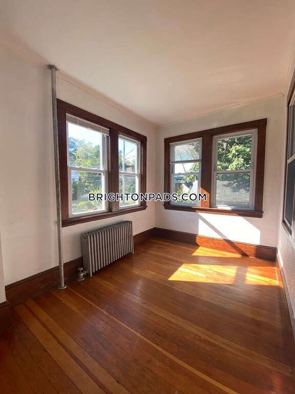 67 Oakland St unit 1, Brighton, MA 02135 - photo 3