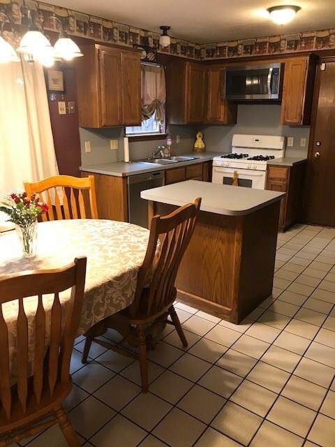 3904 Coopers Hawk Dr, Norman, OK 73072 - photo 4