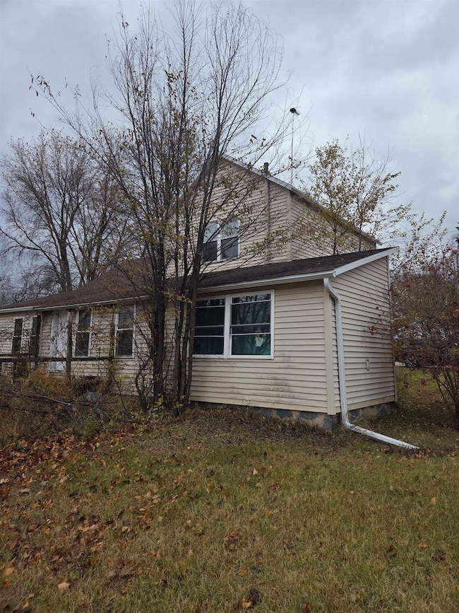 1103 Division St, Wausaukee, WI 54177 - photo 3