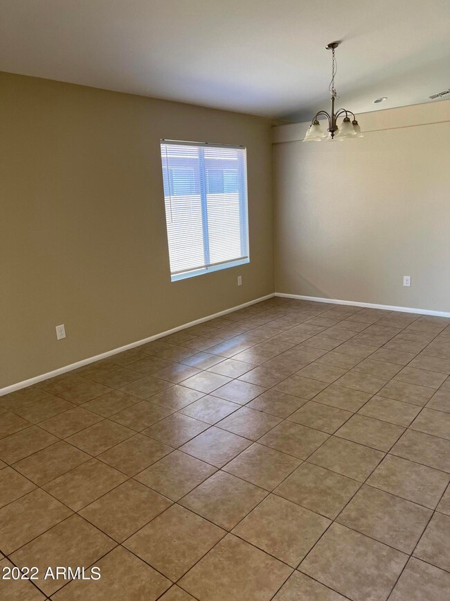 12411 N 41st Ave, Phoenix, AZ 85029 - photo 6