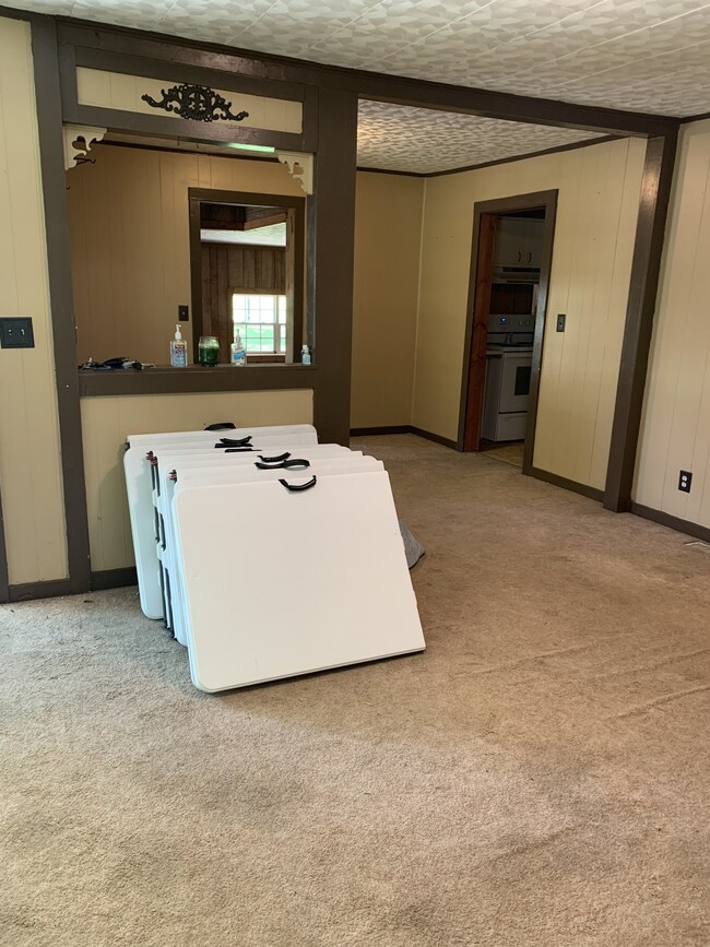 272 Fairlane Dr, Manchester, TN 37355 - photo 3