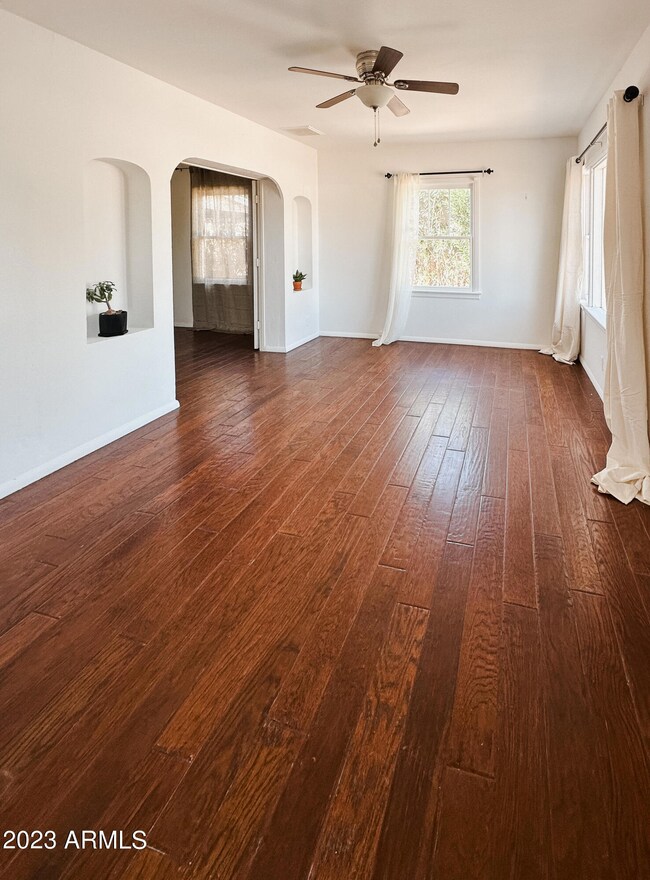 2006 N 23rd Place, Phoenix, AZ 85006 - photo 3