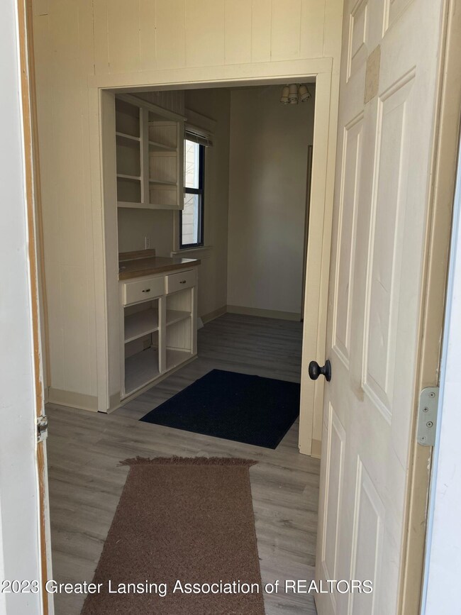 1 Hallway