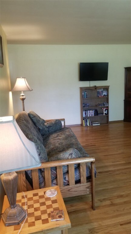 3027 Loveland Ave, Erie, PA 16506 - photo 6