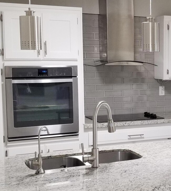 2405 kitchen 2
