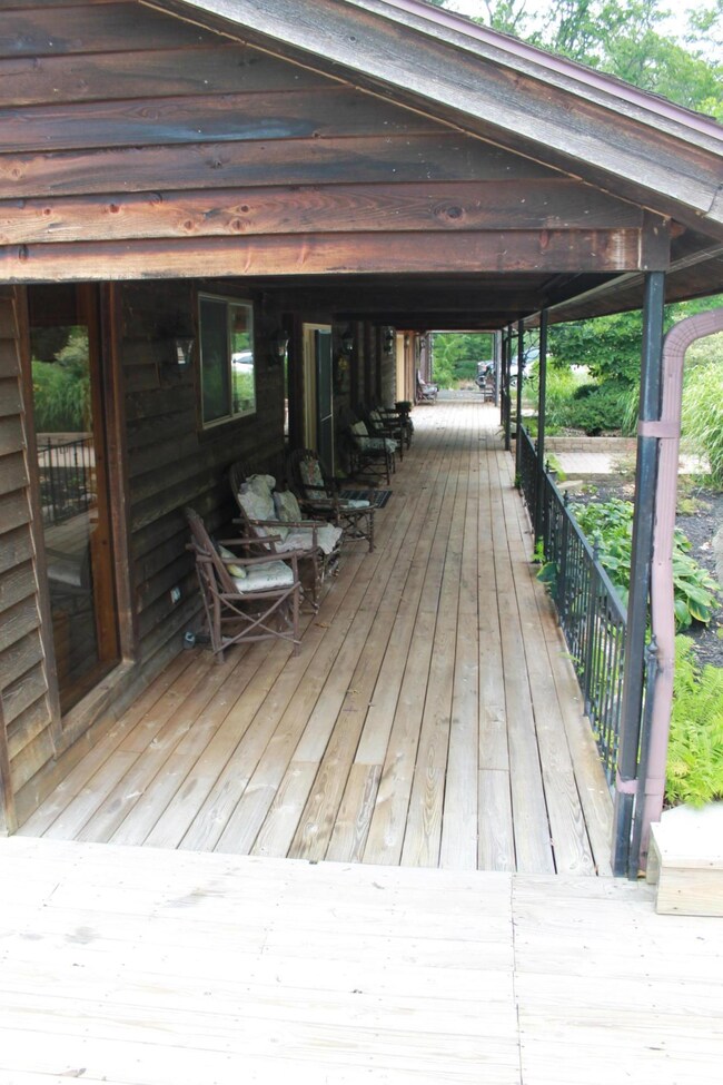 2008 Montezuma 2009 Ln SE, Hide A Way Hills, OH 43107 - photo 7