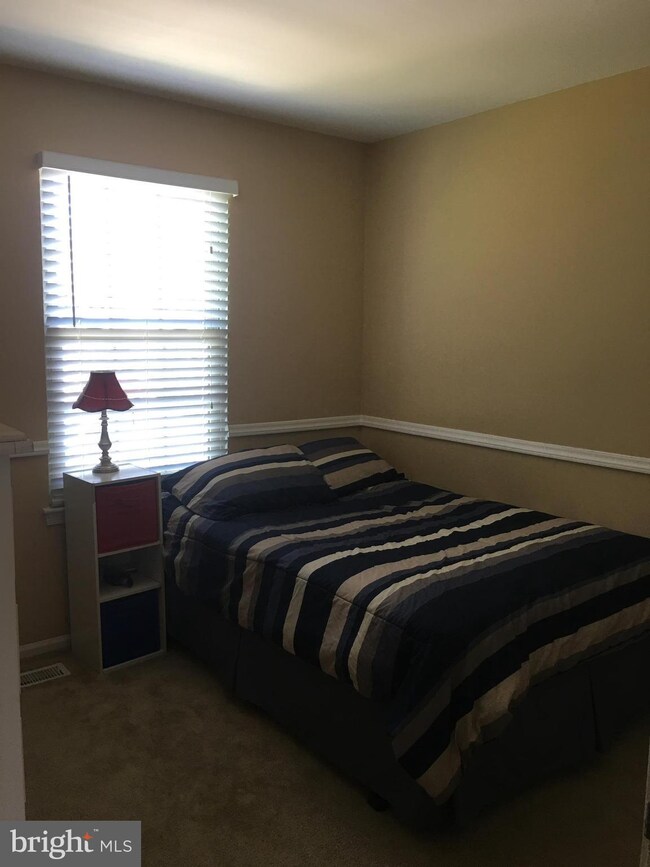 7459 Courtland Cir, Manassas, VA 20111 - photo 7