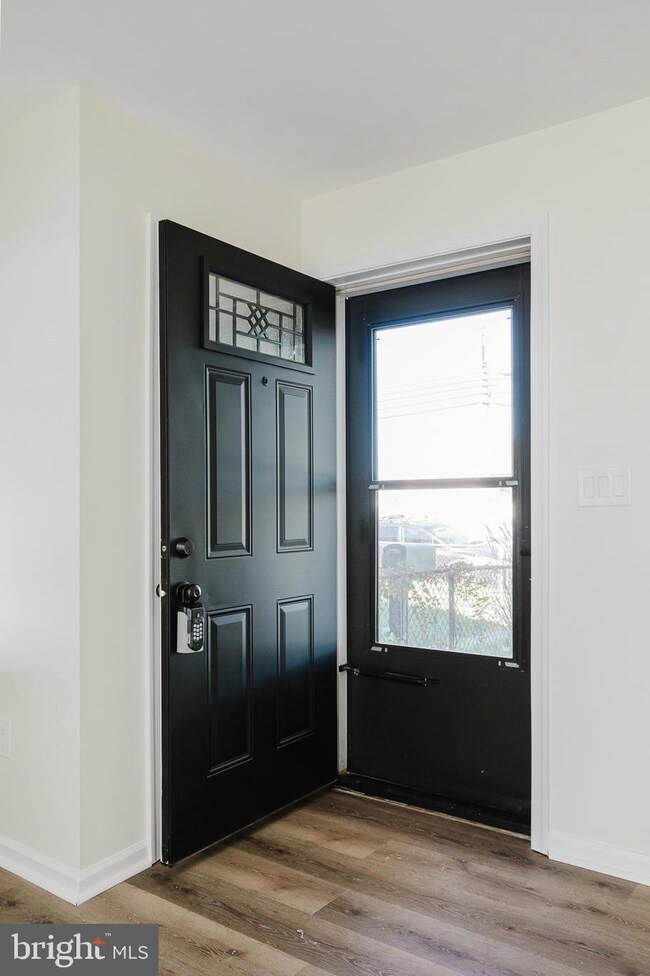 9759 Bird River Rd, Middle River, MD 21220 - photo 5