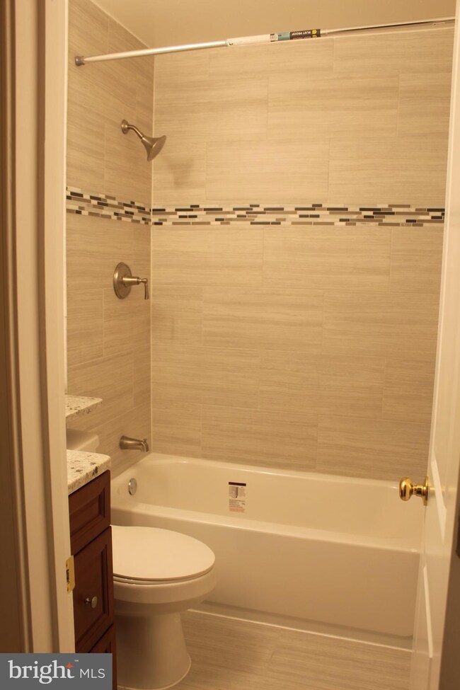 1100 Kayak Ave, Capitol Heights, MD 20743 - photo 5