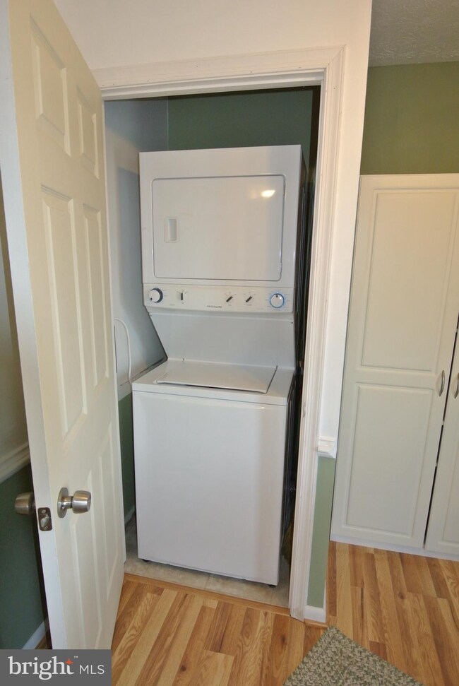 926 Olive Branch Ct, Edgewood, MD 21040 - photo 4