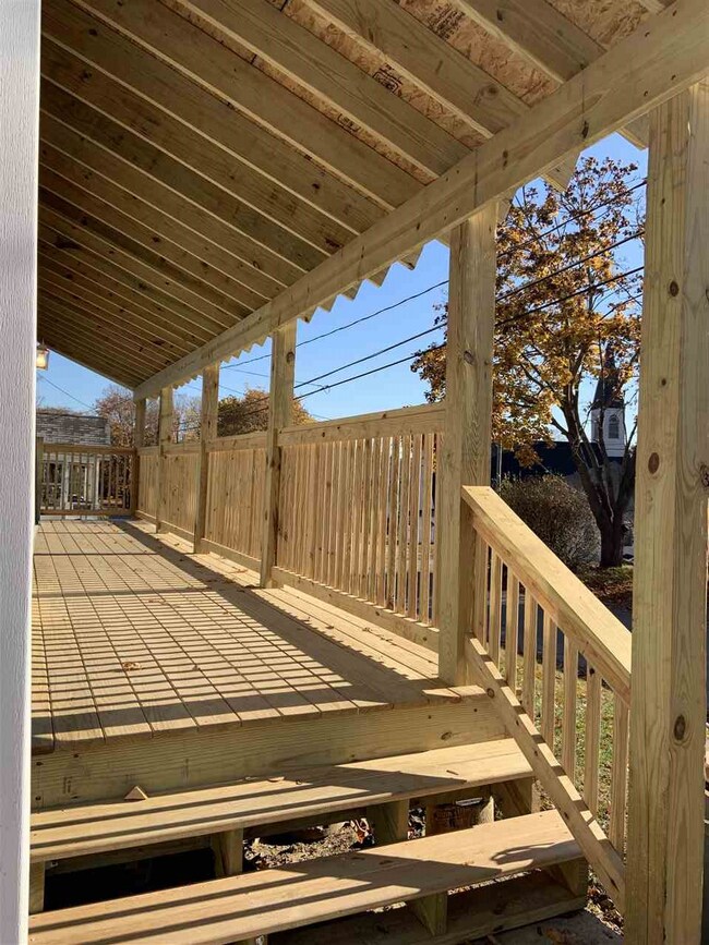 16 Watson St, Pittsfield, NH 03263 - photo 6