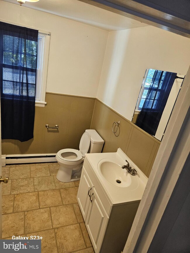 129 Jefferson St, Pottstown, PA 19464 - photo 7