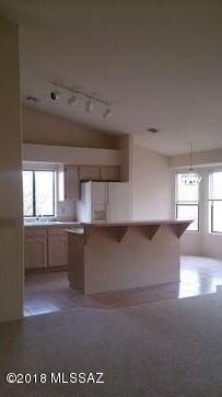 9970 N Roxbury Dr, Tucson, AZ 85737 - photo 4