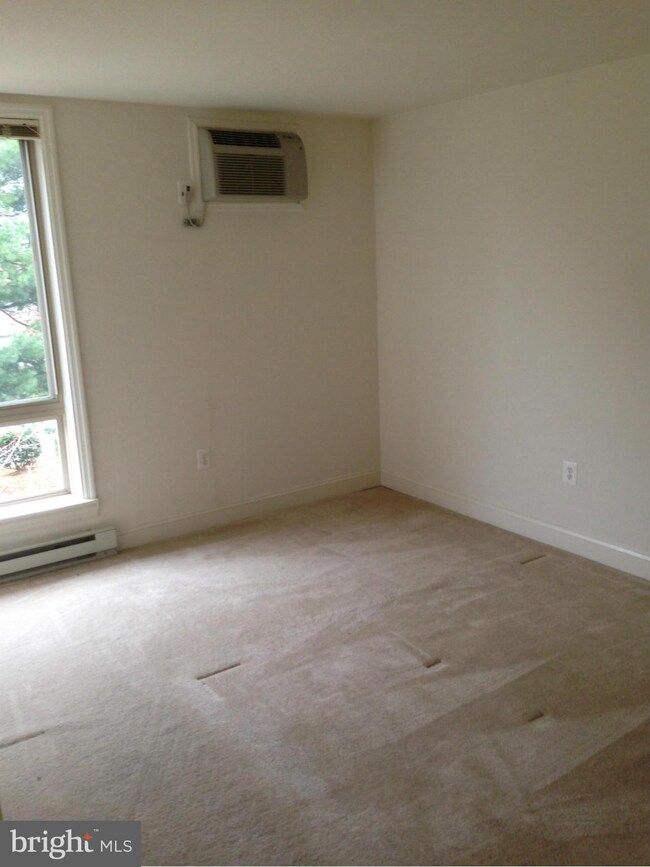 501 Prospect Blvd unit 33B, Frederick, MD 21701 - photo 5