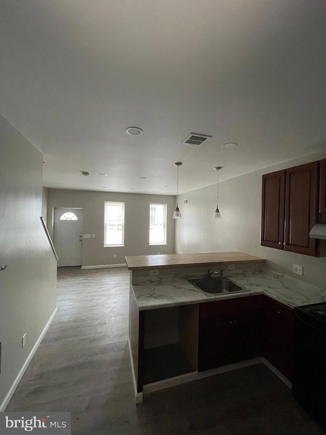 1405 W Pacific St, Philadelphia, PA 19140 - photo 6