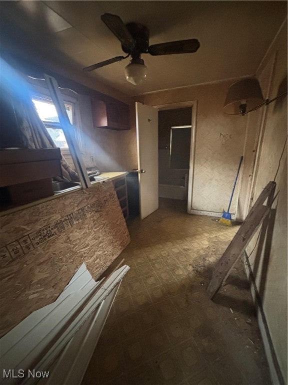 1427 4th St NE, Canton, OH 44704 - photo 7