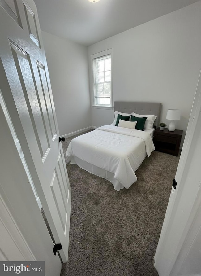 518 Sheridan Ave, Baltimore, MD 21212 - photo 3