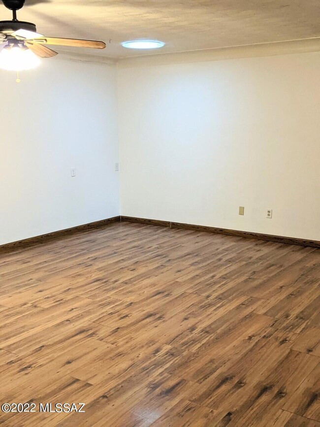 3347 N Geronimo Ave, Tucson, AZ 85705 - photo 5
