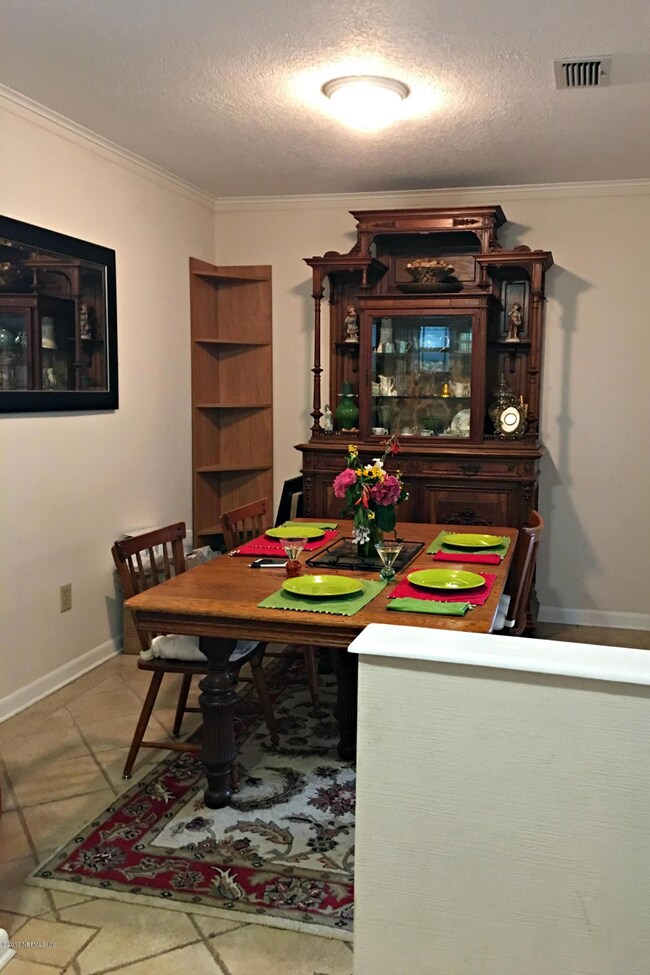 7154 Diamond Head Rd, Jacksonville, FL 32216 - photo 4