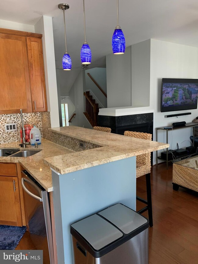 12236 Open View Ln, Upper Marlboro, MD 20774 - photo 7