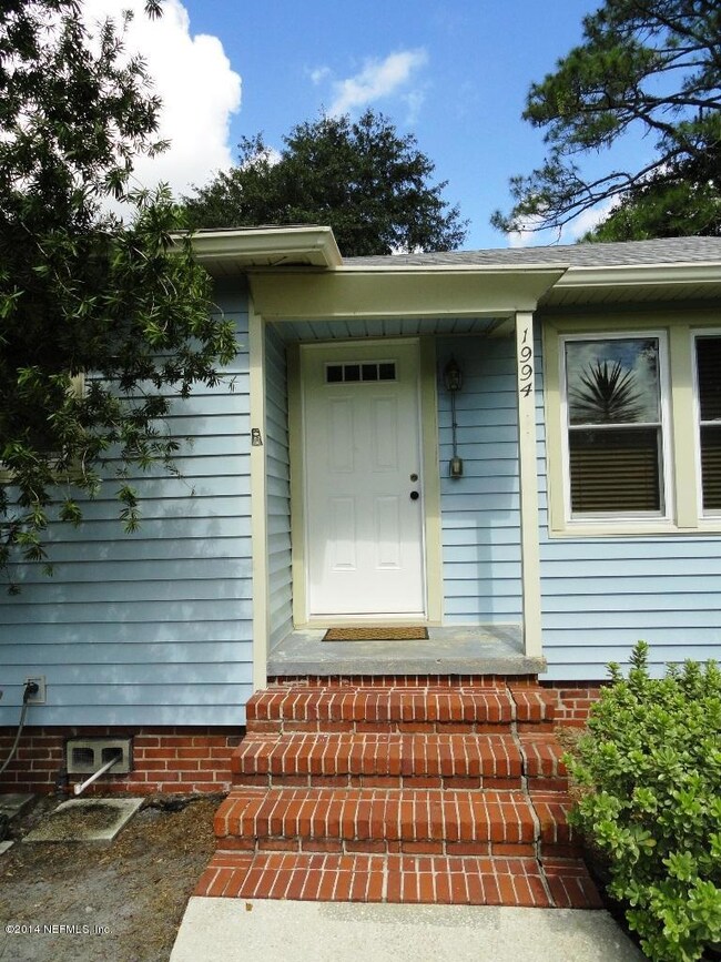 1994 East Rd, Jacksonville, FL 32216 - photo 2