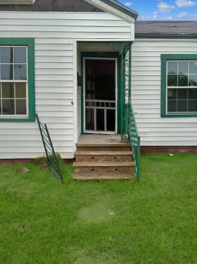 1227 12th ST (9)