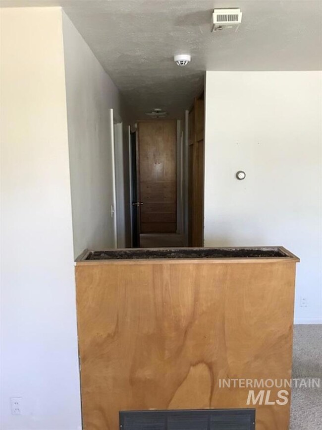 1910 Burton Ave, Burley, ID 83318 - photo 4