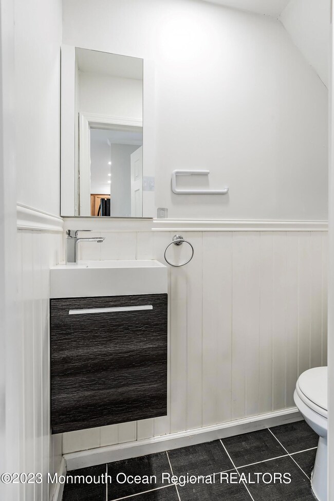 14-Bath 1