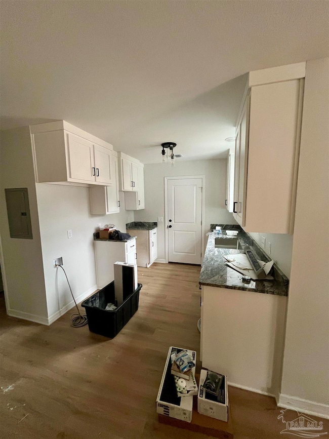 5634 Alabama St, Milton, FL 32570 - photo 4