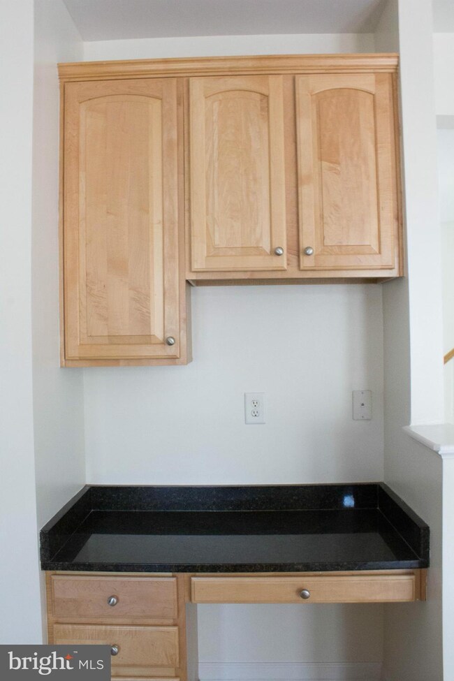 9405 Manor Forge Way, Owings Mills, MD 21117 - photo 5