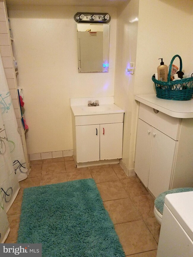 934 Cypress Point Cir, Bowie, MD 20721 - photo 6