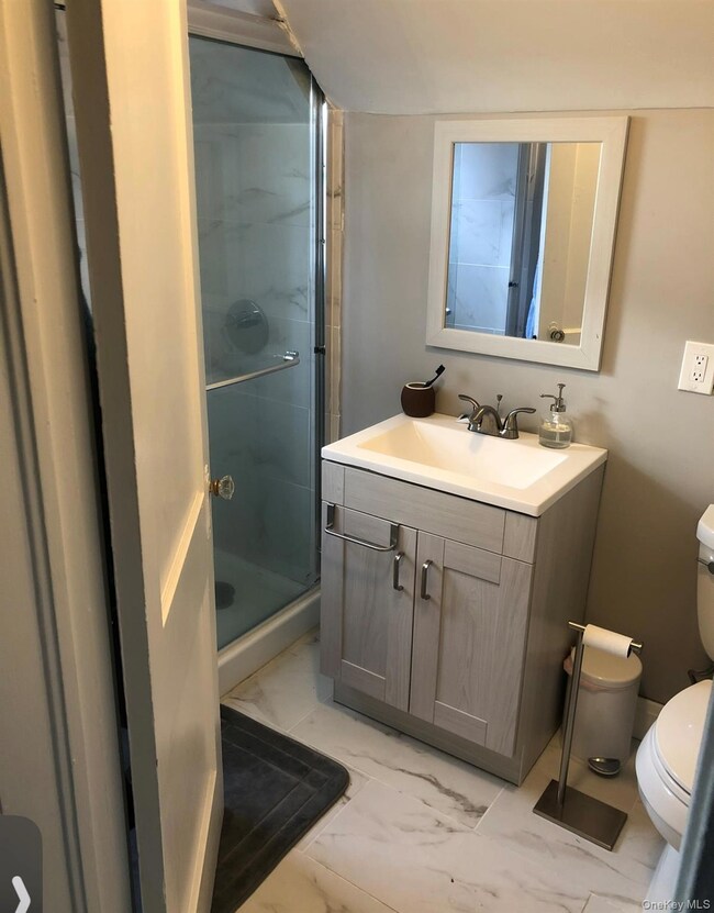 41 Lafayette Ave unit B, Westbury, NY 11590 - photo 7