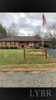 229 Lakeview Rd, Appomattox, VA 24522 - photo 2