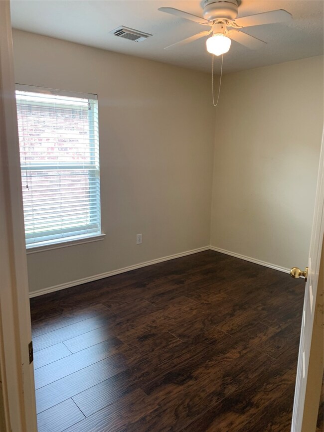 15630 Haleys Landing Ln, Houston, TX 77095 - photo 6