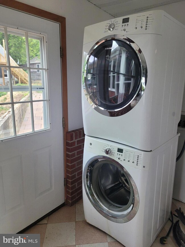 6825 White Rock Rd, Sykesville, MD 21784 - photo 6