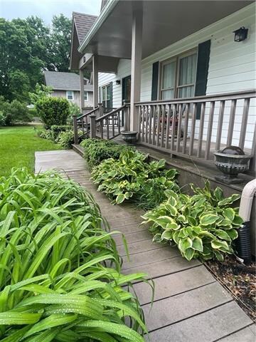 413 Linden Place, Raymore, MO 64083 - photo 4