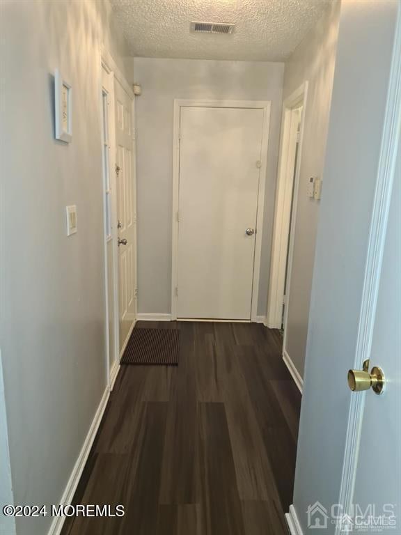 36 Upperbrook Ct, Parlin, NJ 08859 - photo 3