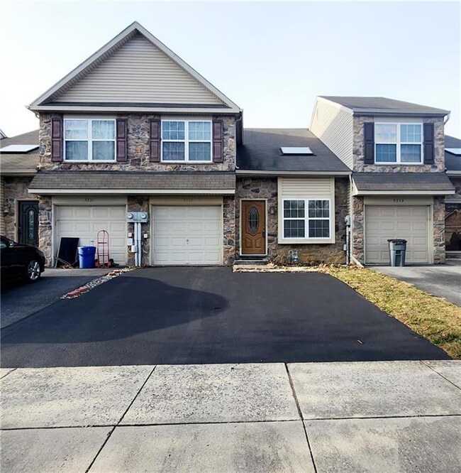 5517 Tanglewood Ln, Allentown, PA 18106 - photo 2