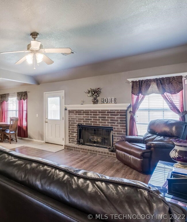 133 W 133rd Place N, Skiatook, OK 74070 - photo 7