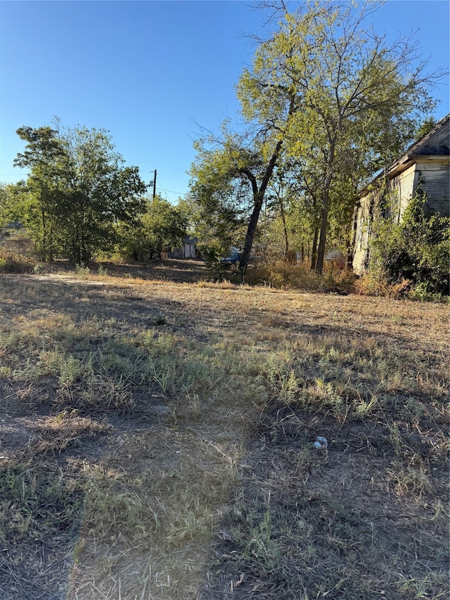 905 & 907 Ave B, Santa Anna, TX 76878 - photo 3