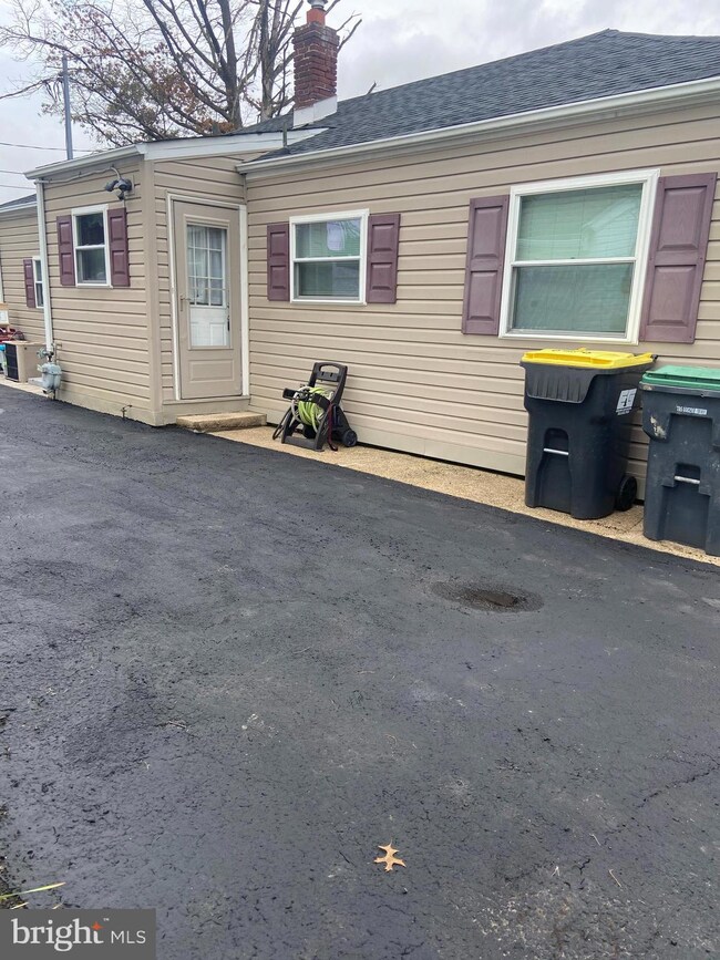 903 Centerville Rd, Wilmington, DE 19804 - photo 4