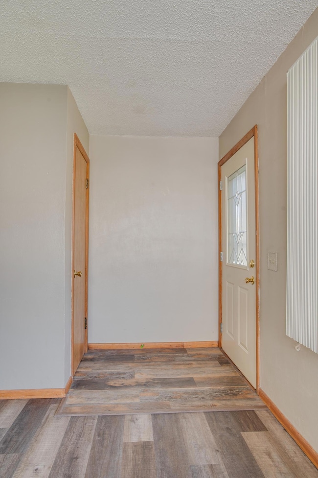 614 16th St N, Moorhead, MN 56560 - photo 4