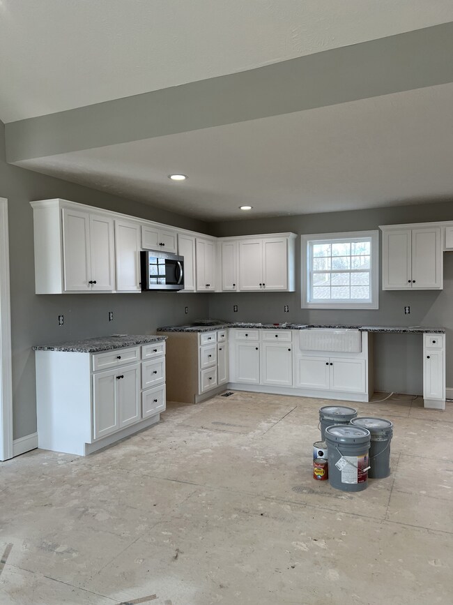 202 Graham Way, Shelbyville, TN 37160 - photo 4