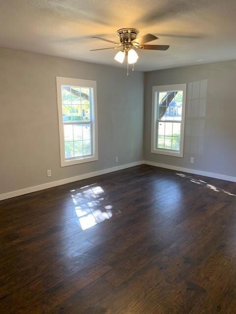 442 Bales St, Cleburne, TX 76033 - photo 3