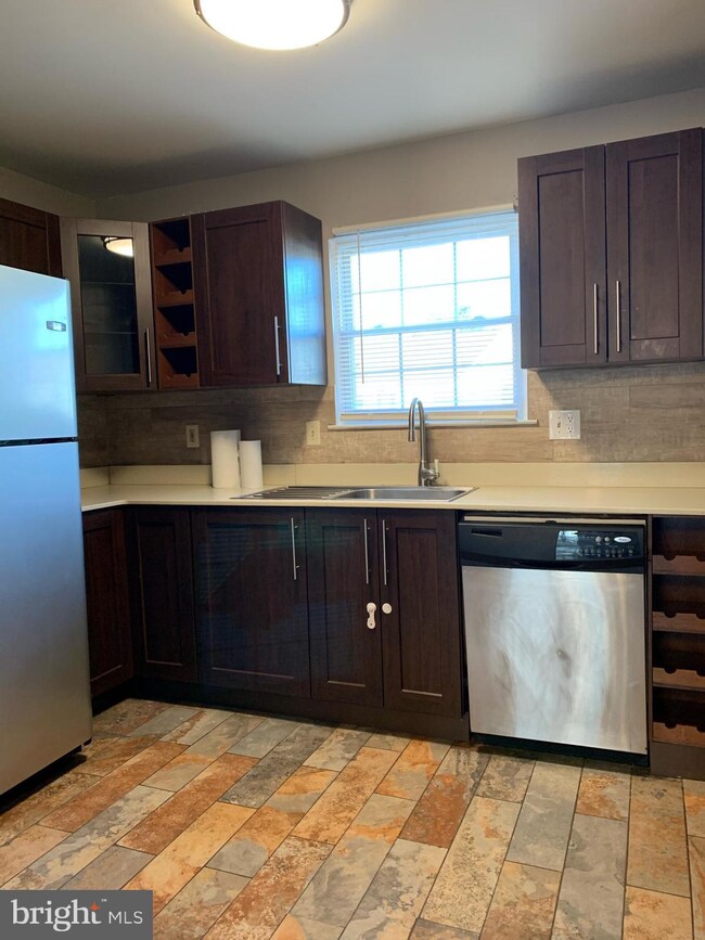 412 Dove Ct unit 412, Lumberton, NJ 08048 - photo 3