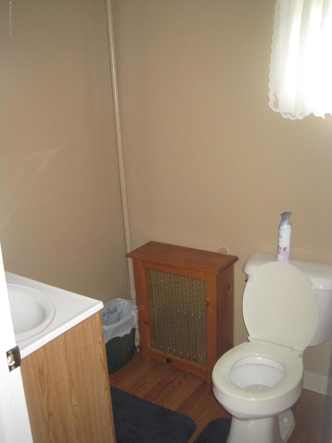 431 Main St, Moosic, PA 18507 - photo 7