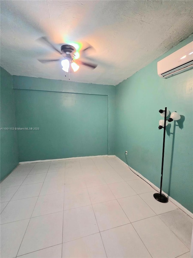 3411 N 72nd Way unit 1, Hollywood, FL 33024 - photo 3