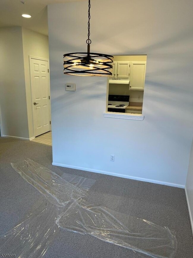 7321 Richmond Rd unit 321, West Milford, NJ 07480 - photo 5